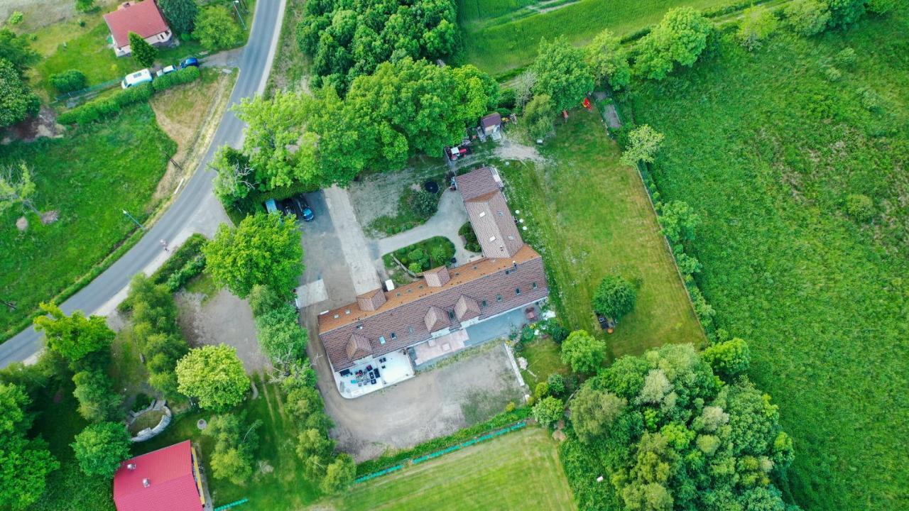Iseroase House Deluxe Победна Экстерьер фото